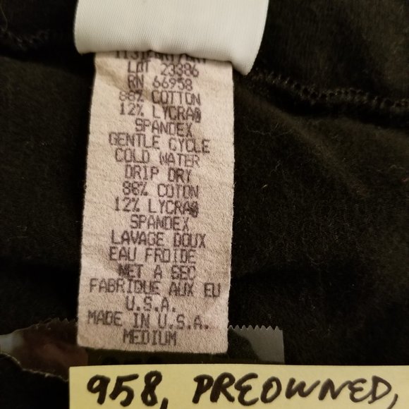 #958 Lot of Preowned 5 Sports Bras & 1 Thong - Picture 7 of 16